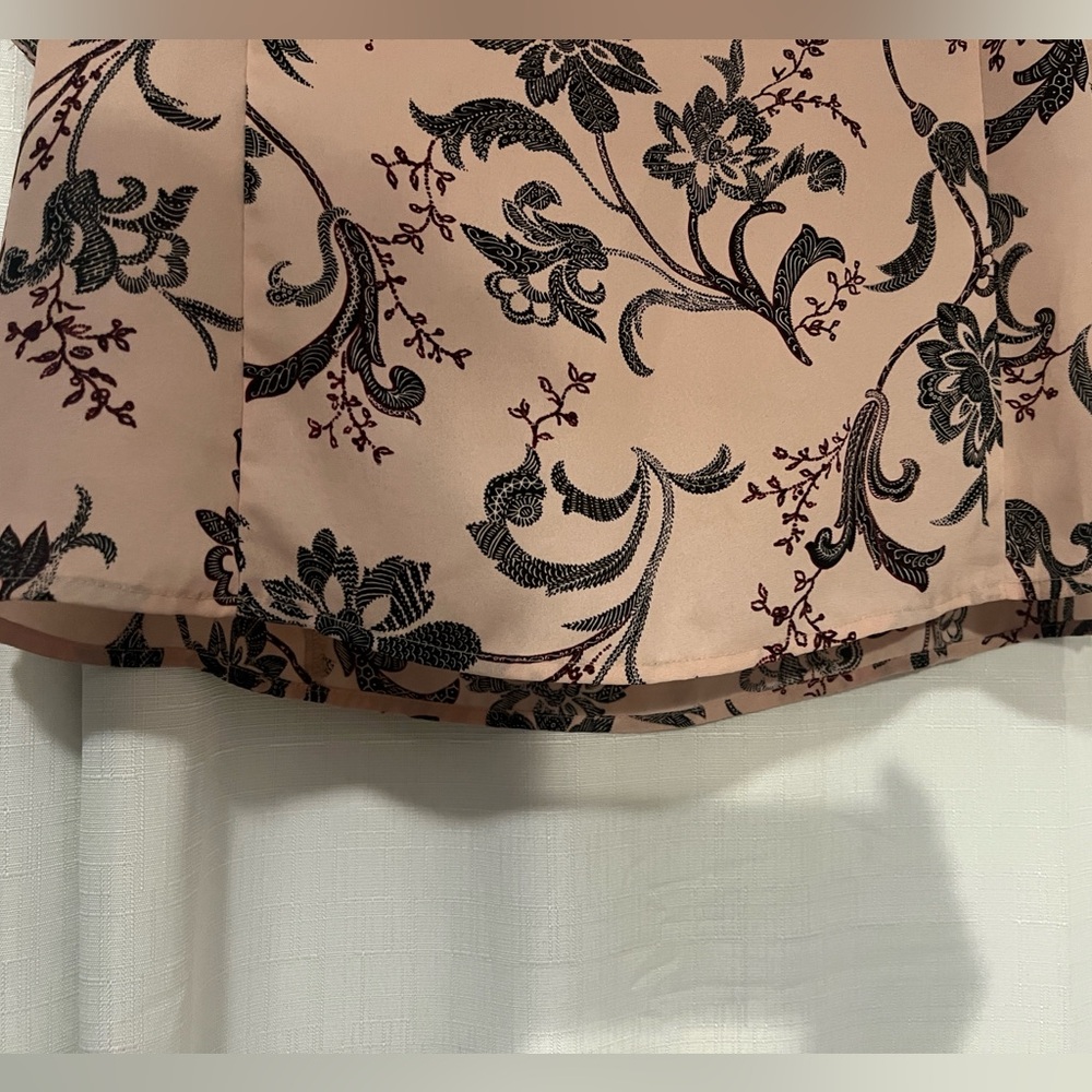 Liz Claiborne Pink Floral Short Ruffle Sleeve Blouse Women's Size Medium - Picture 12 of 13